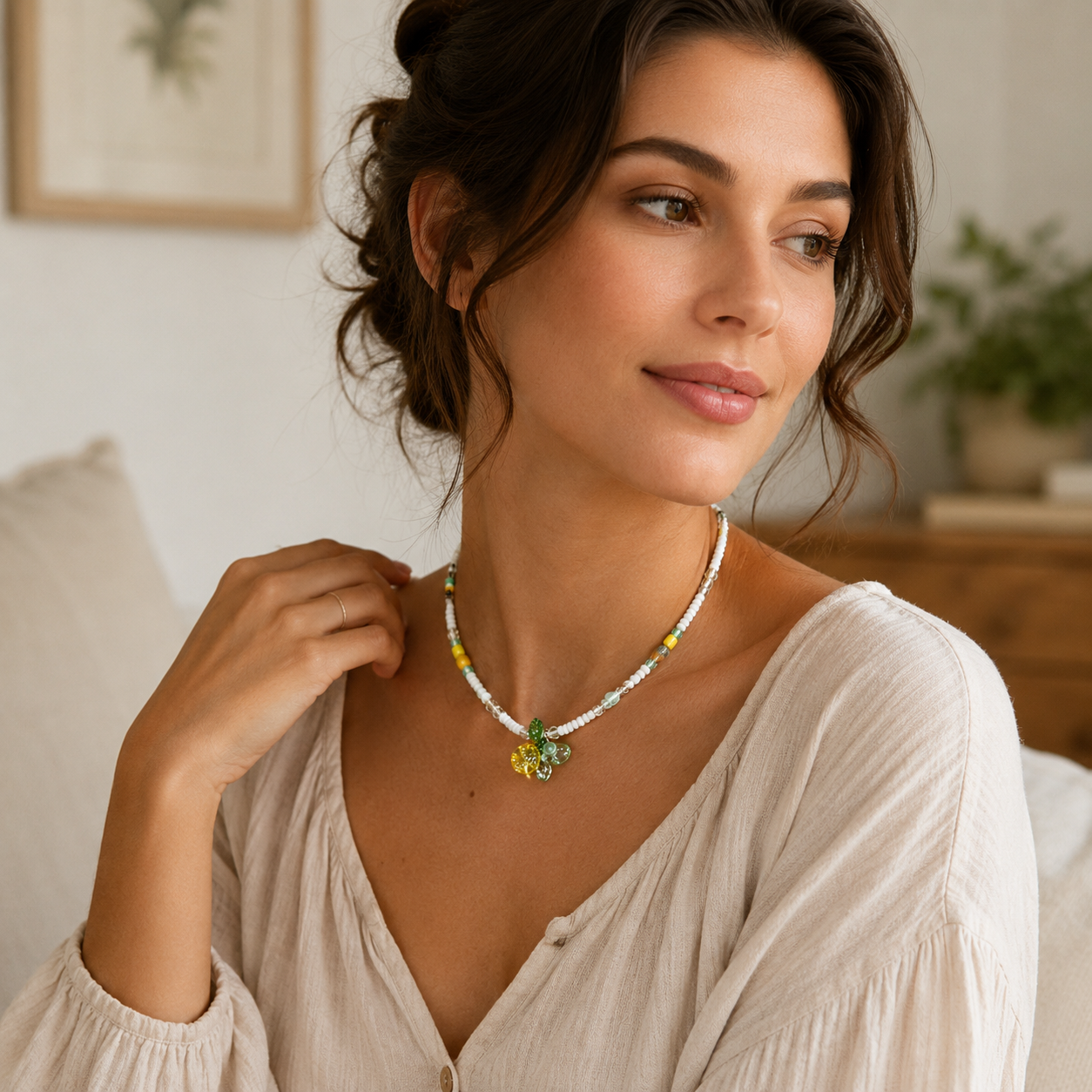WW DREISEGEL Necklace Set lifestyle and detail image