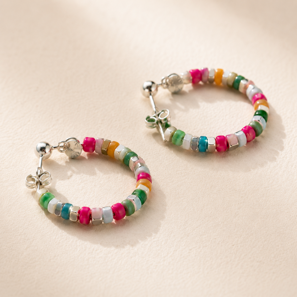 WW DREISEGEL Bracelet and Earring Set lifestyle and detail image