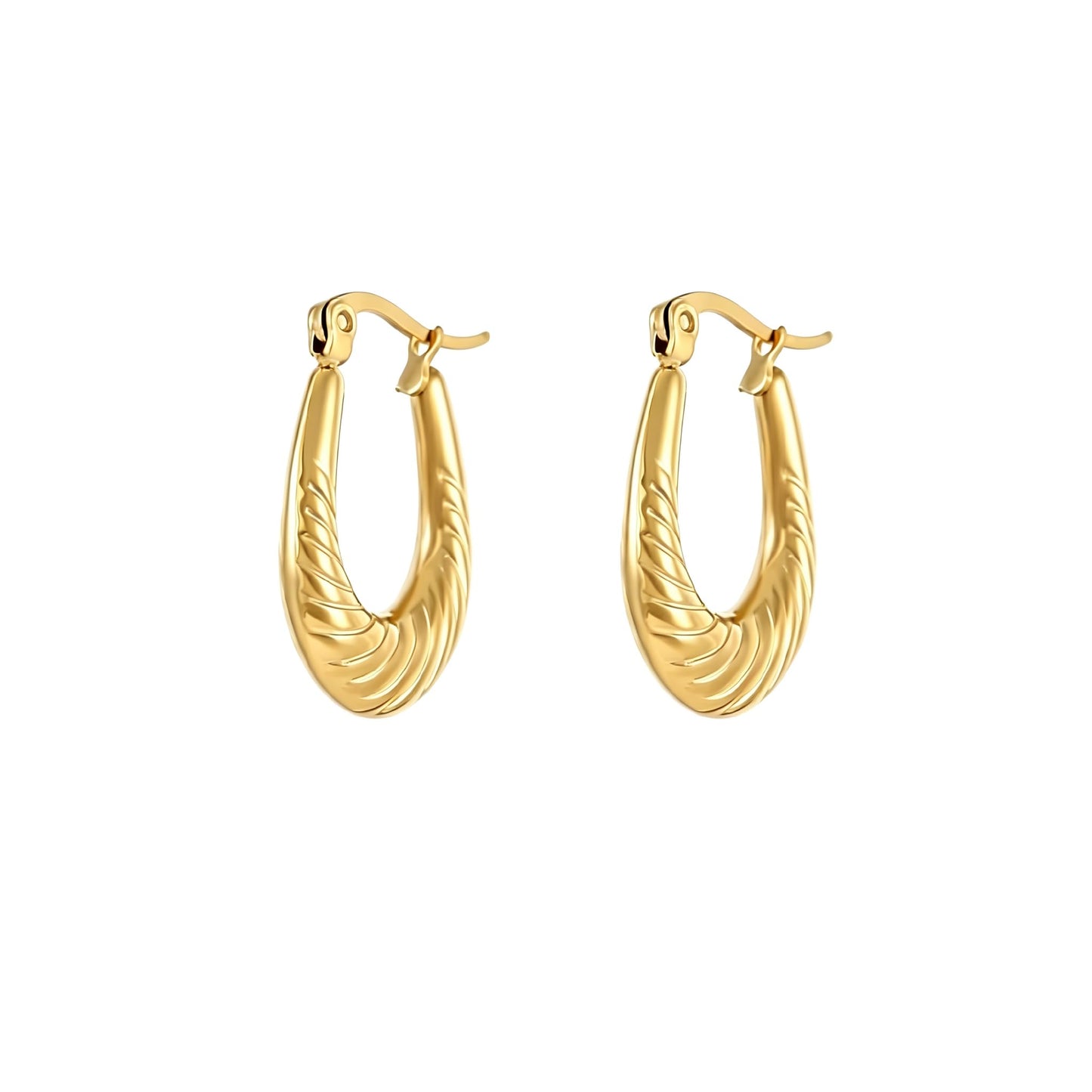 WW DREISEGEL Earrings lifestyle and detail image
