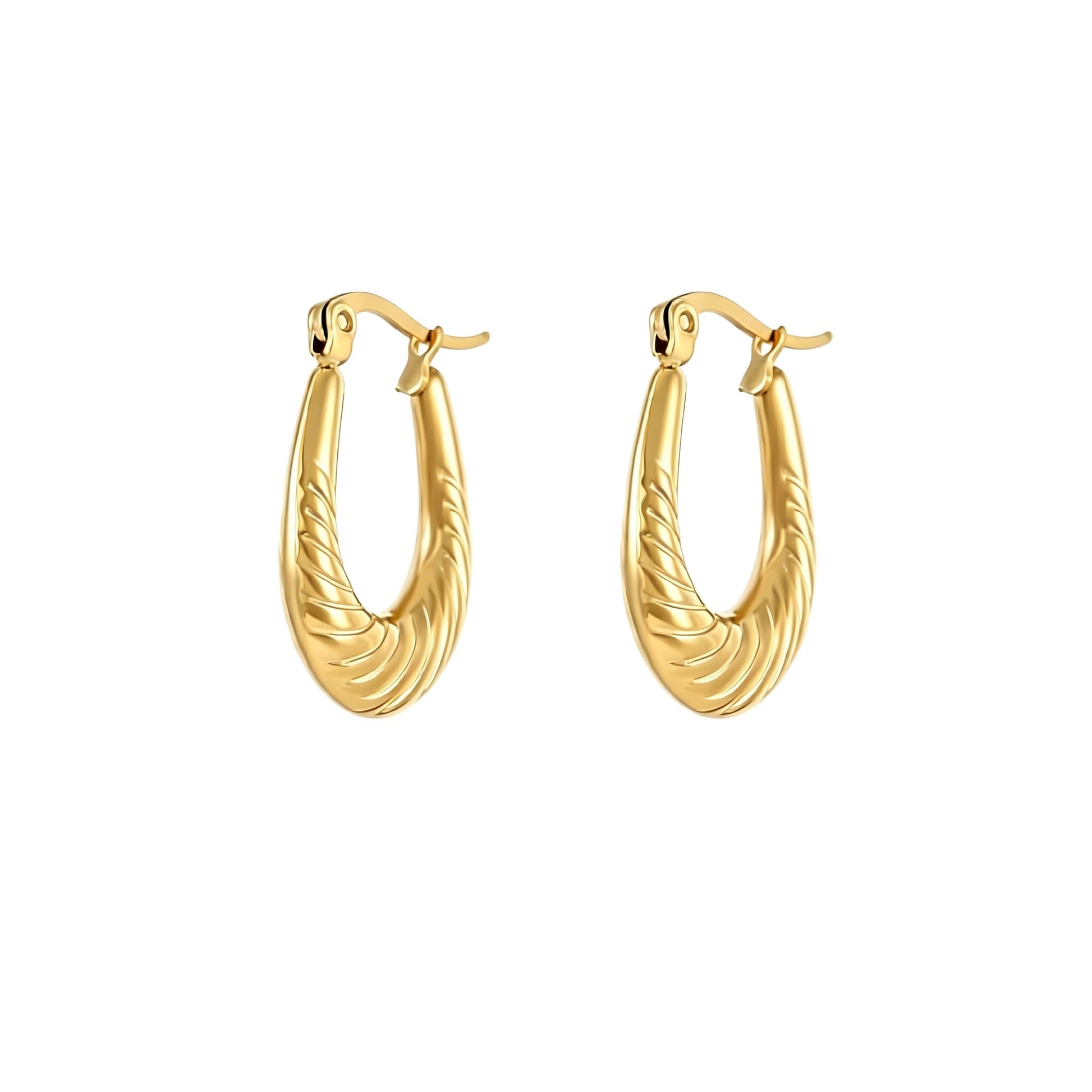 WW DREISEGEL Earrings lifestyle and detail image